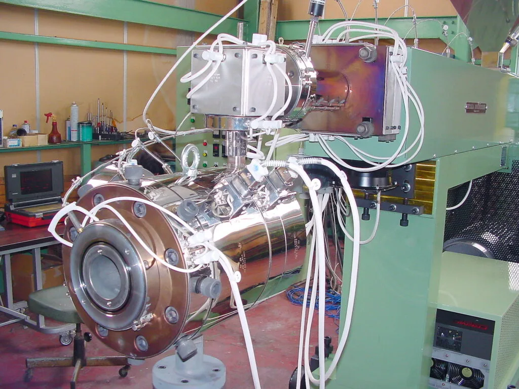 パイプ押出装置（φ65mm押出機+ダイス） 画像1
