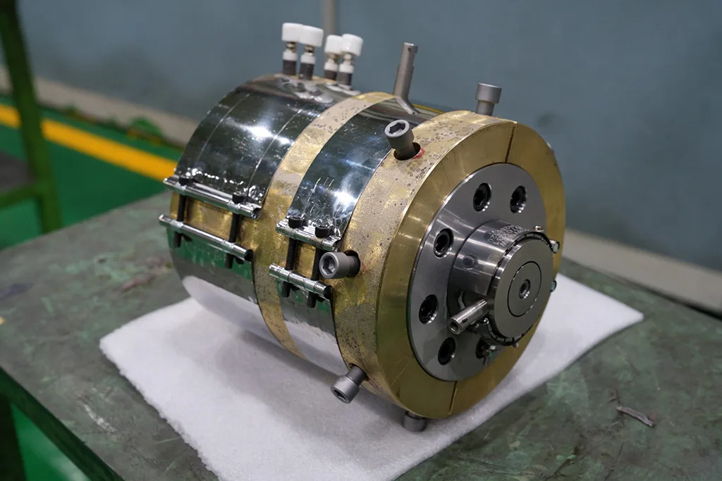 精密マルチ単軸押出機 画像